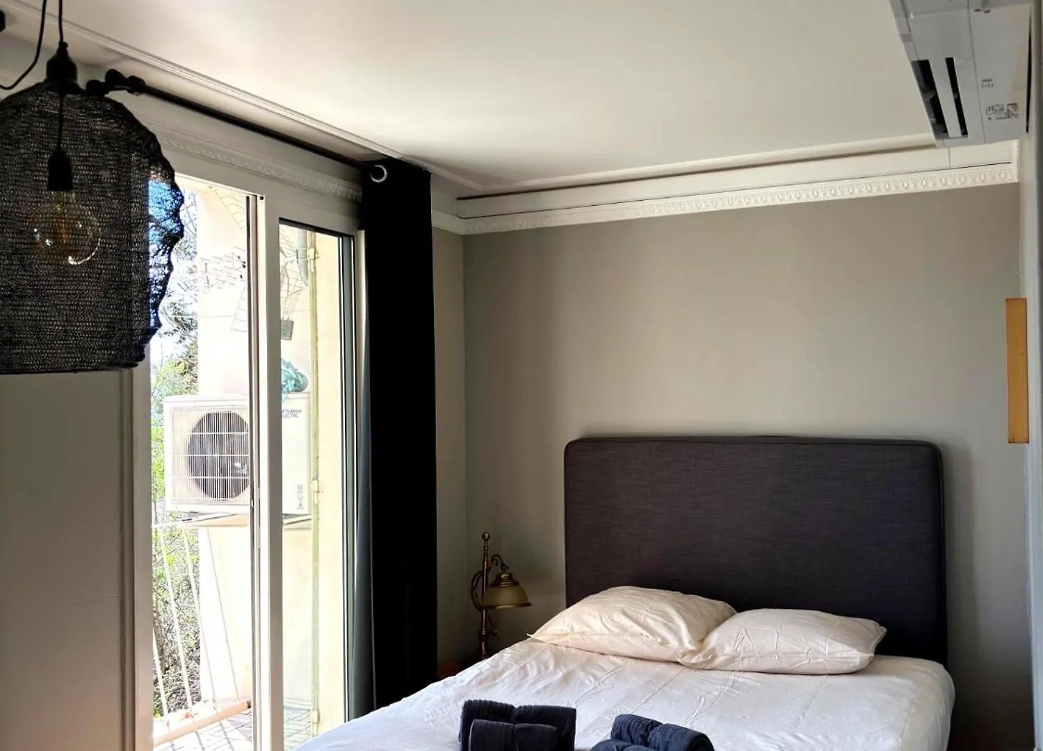 Paul Cezanne Garden Apartment With Air Conditioning Aix-en-Provence
